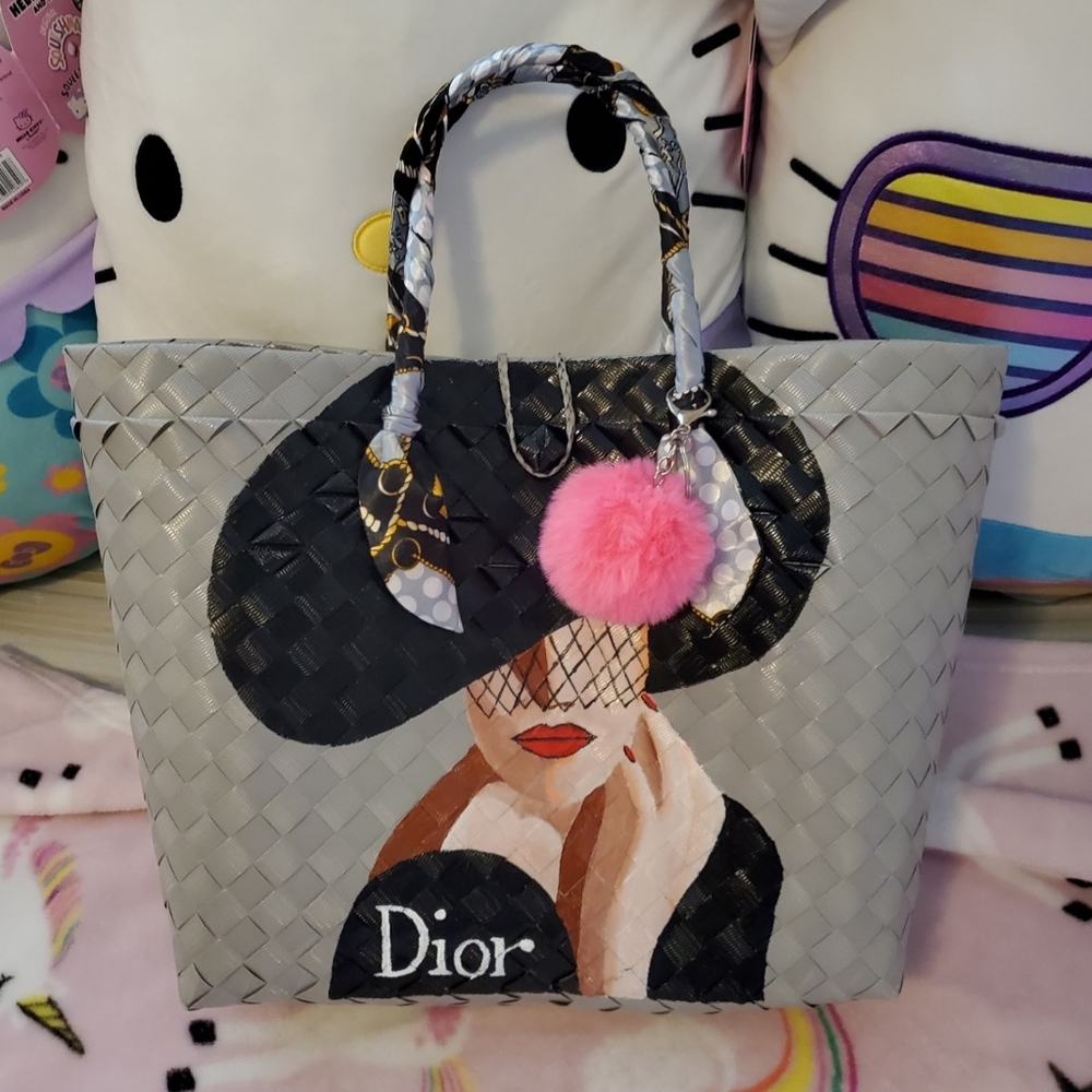 Fashionable Handmade Bag (bayong bag) - Picture 2 of 2